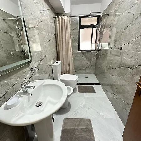 Flat In - Location Apartman Tirana