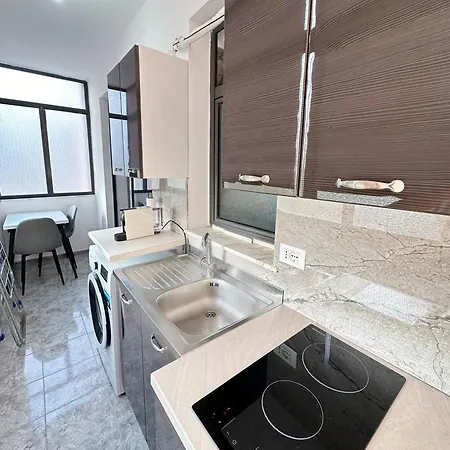 Flat In - Location Apartmán